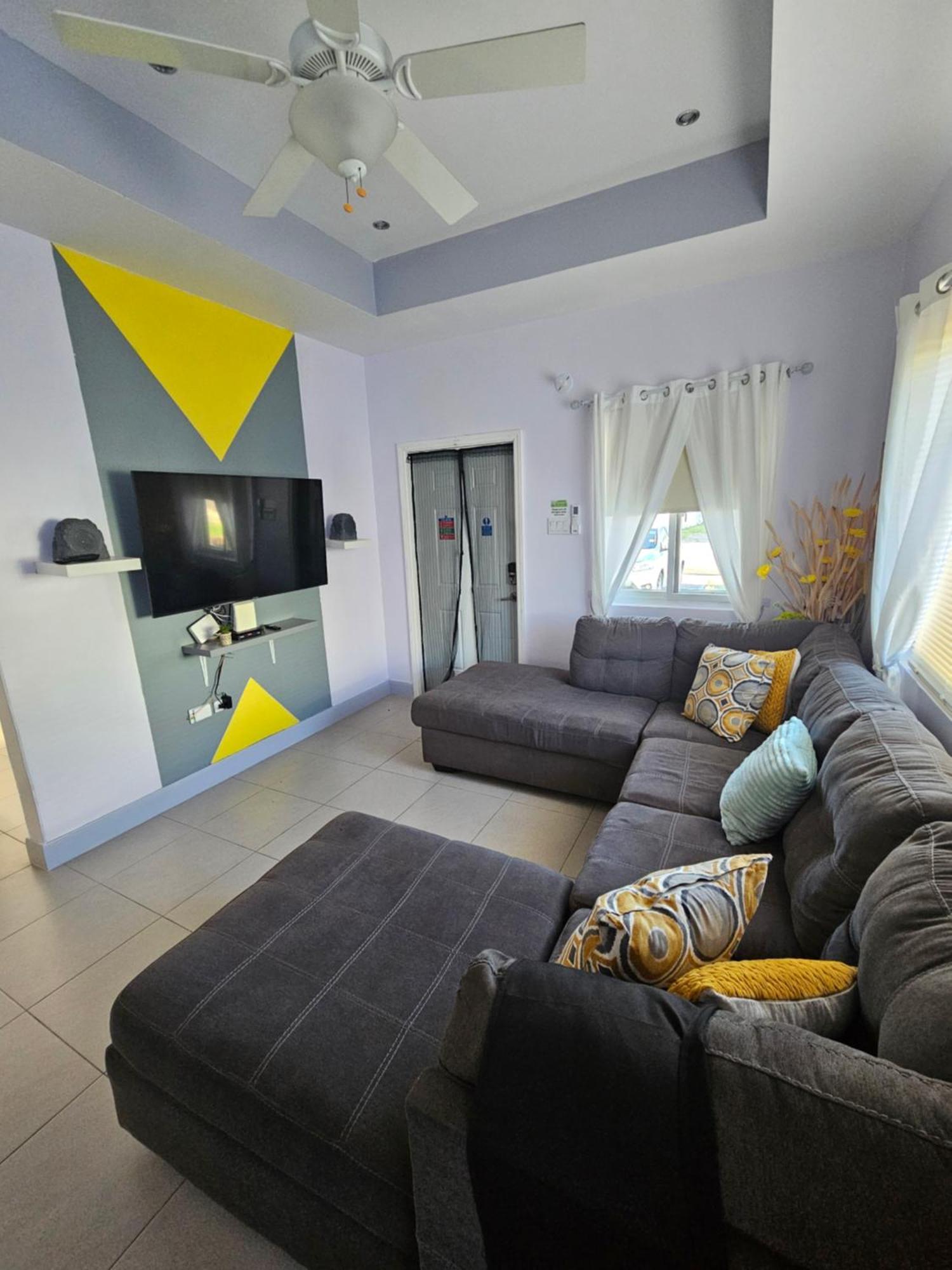 Summer Breeze Villa Lucea Exteriér fotografie