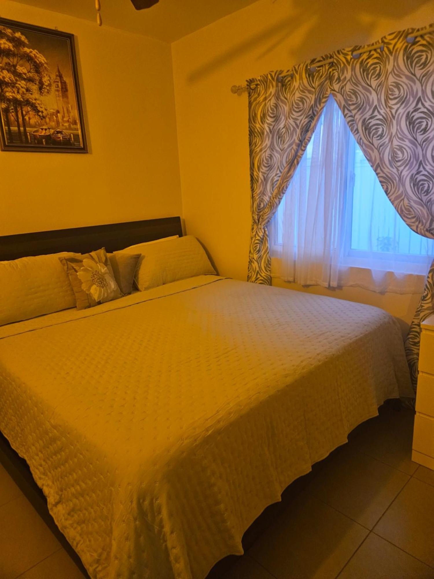 Summer Breeze Villa Lucea Exteriér fotografie